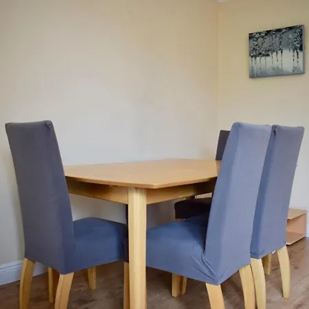 Comfy And Calm One Bedroom Flat In Harold's Cross *